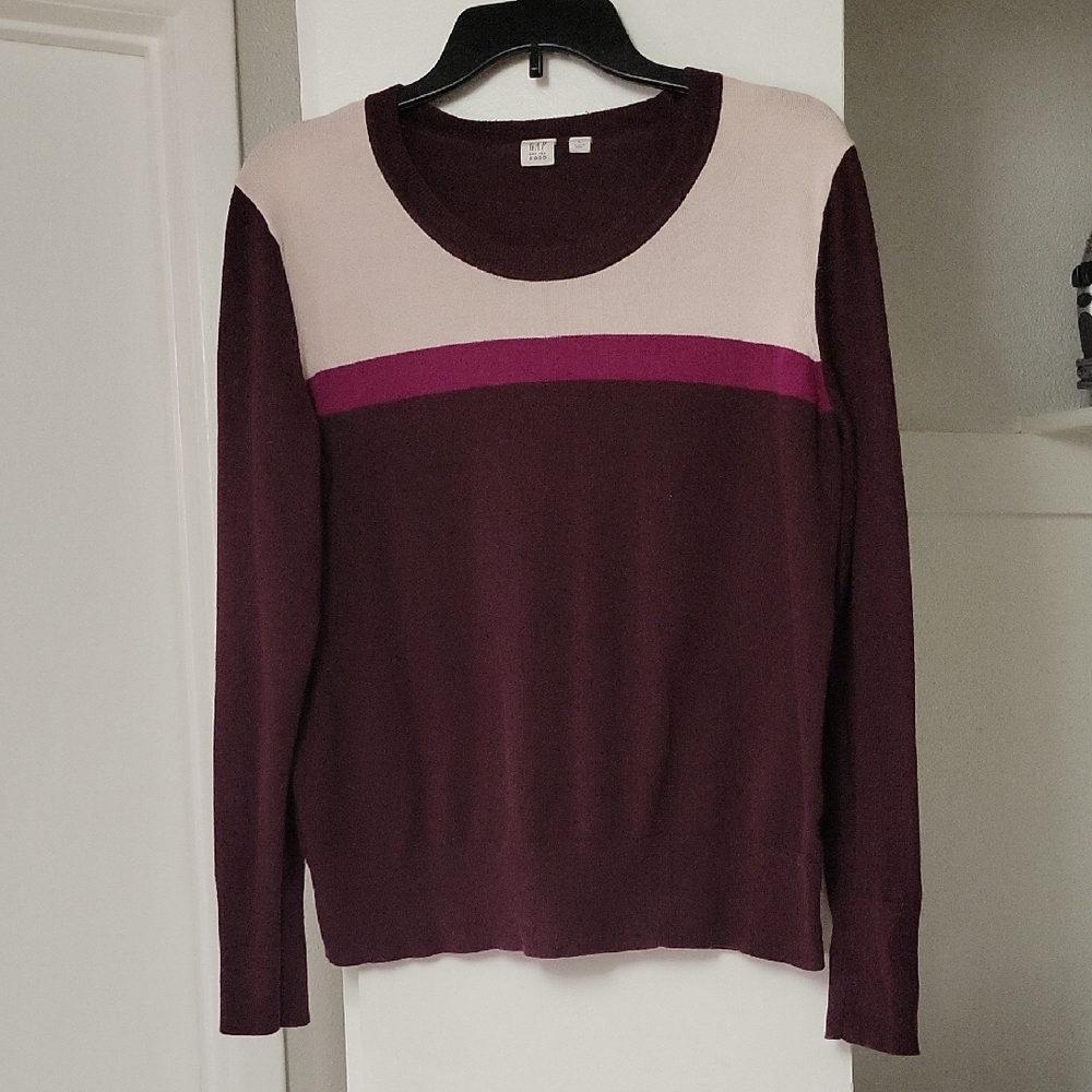GAP Burgundy and Pink Colorblock Sweater Size L